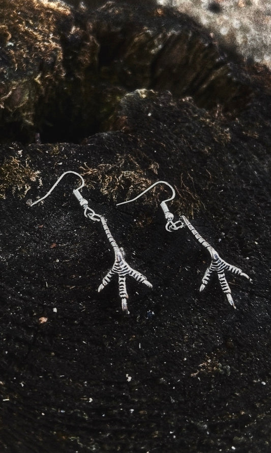RAVEN CLAW EARRINGS