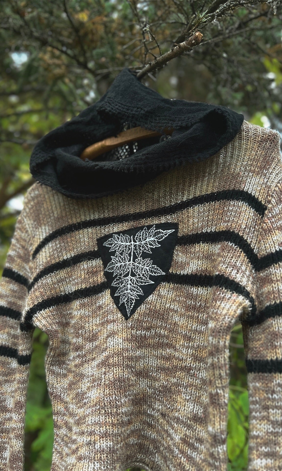 OOAK M POISON HEMLOCK SHIELD SWEATER