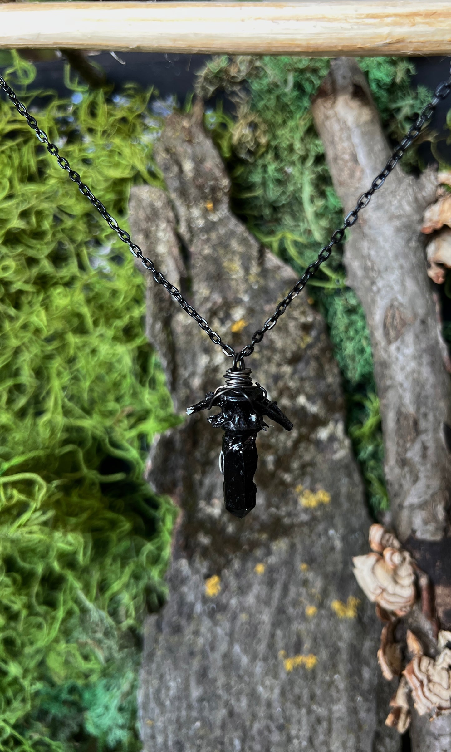OOAK BLACK QUARTZ CARP VERTEBRAE NECKLACE