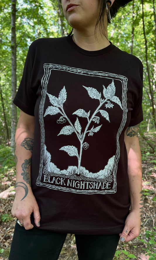 SOVRIN X FORAGERCHEF BLACK NIGHTSHADE MENS TEE