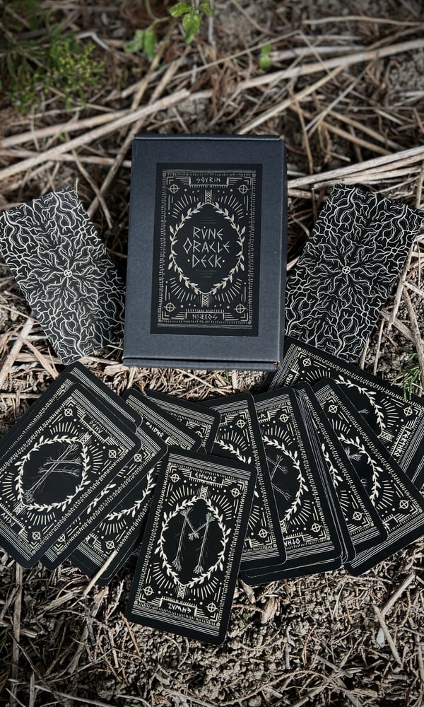 RUNE ORACLE DECK