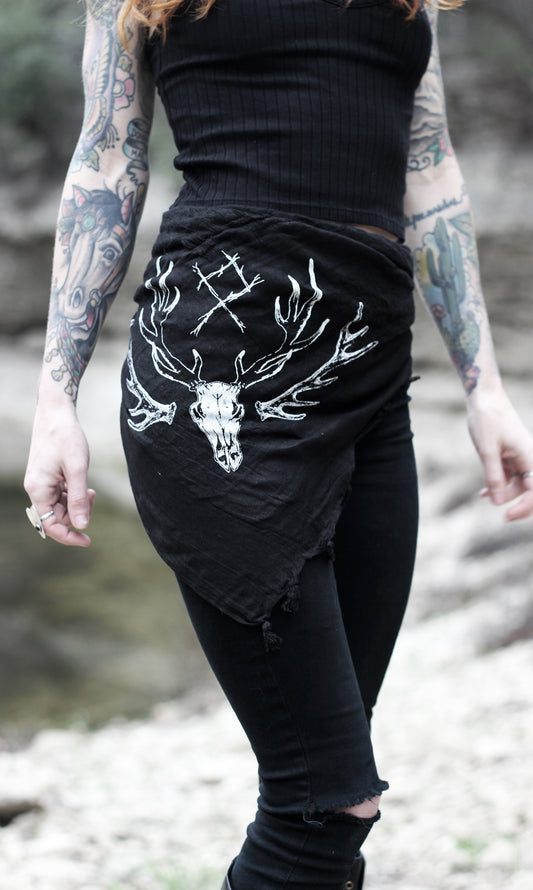 ELK SKULL SCARF