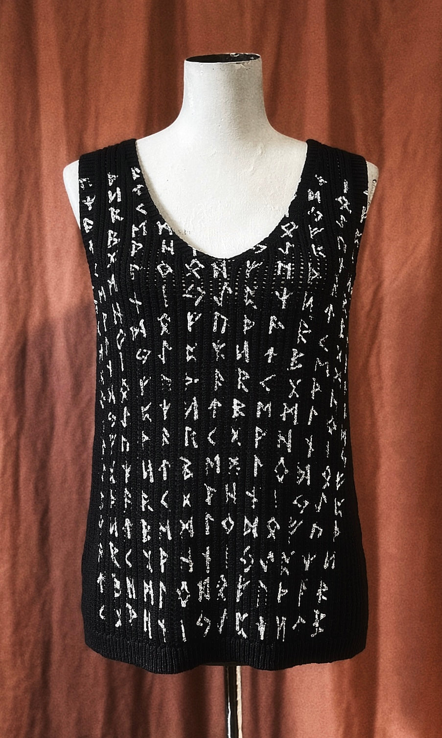 OOAK L RUNIC PRINT SWEATER VEST