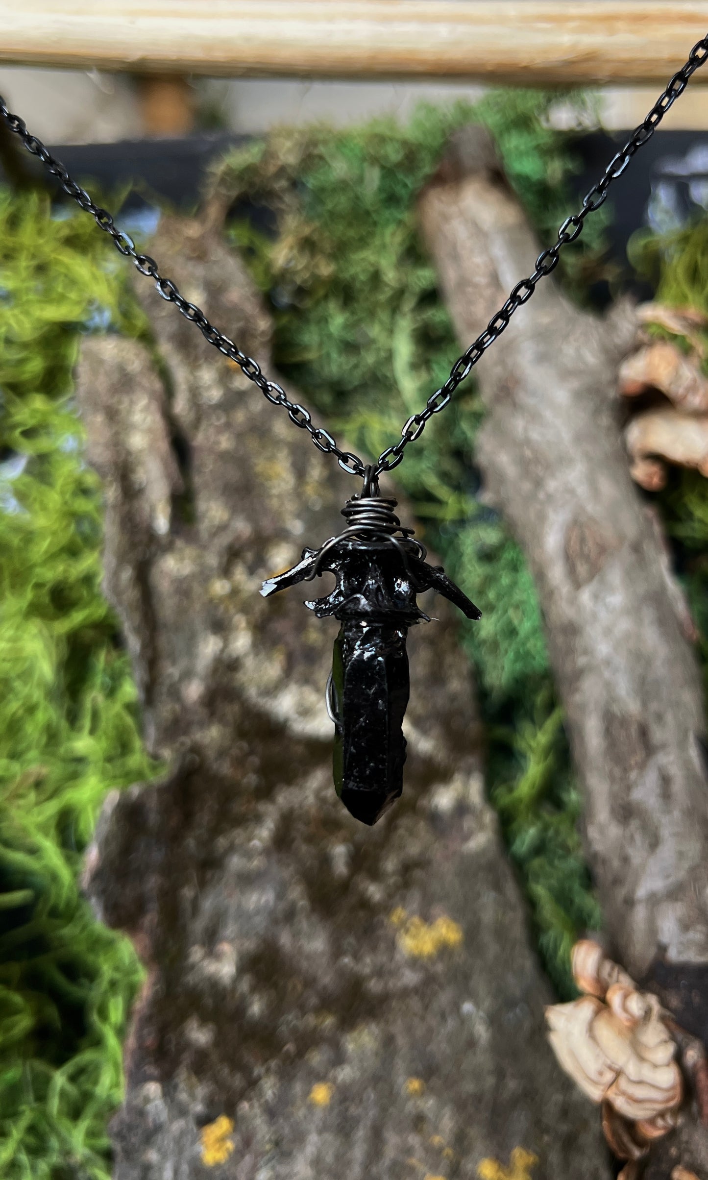 OOAK BLACK QUARTZ CARP VERTEBRAE NECKLACE