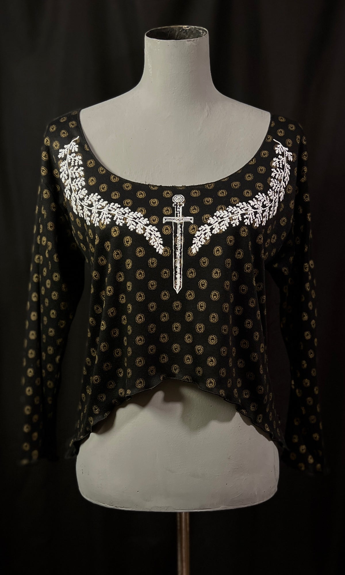 OOAK - L - SWORDS + YARROW LONGSLEEVE