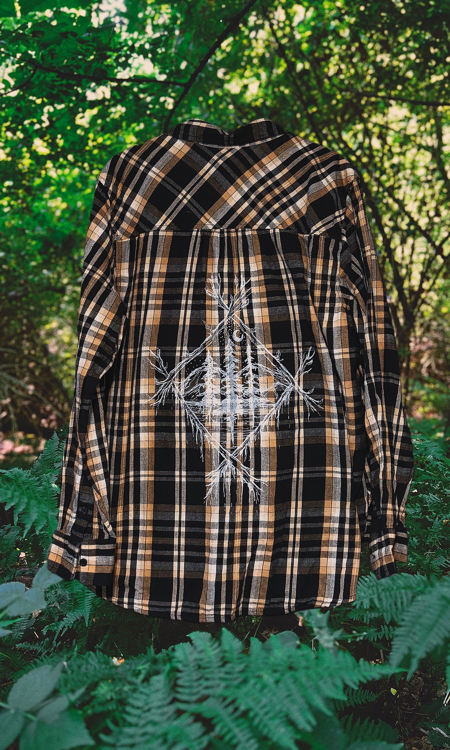 OOAK - L- UNISEX/MENS ETERNAL LANDS FLANNEL