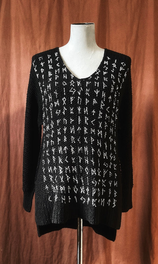 OOAK L RUNIC SLUB KNIT SWEATER